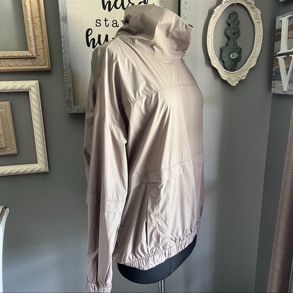 Athleta Mortar Mushroom Run With It Half Zip Pullover - Picture 5 of 7